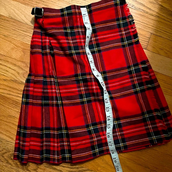 Girls skirts  size 7/8 and 5/6- worn once for photos - Picture 10 of 11